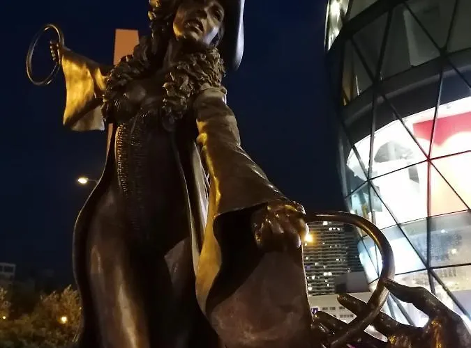 Appartement Danube Riverside With Quite Workplace *