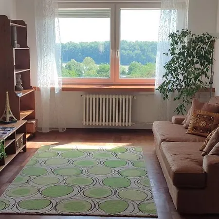 Apartament Danube Riverside With Quite Workplace Bratysława